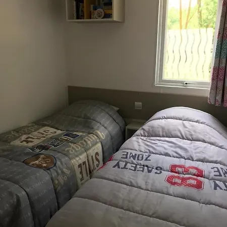 Mobilhome Climatise Huvana Dans 3 Etoiles Camping