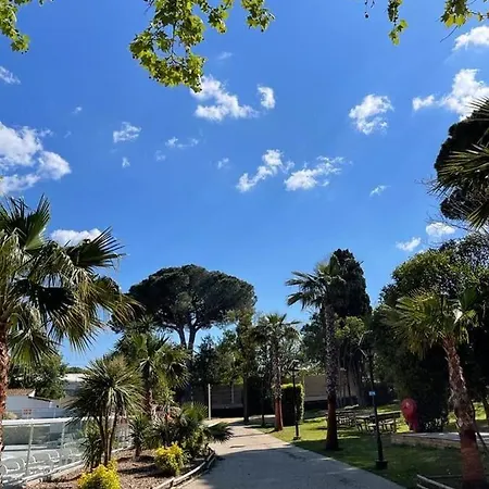 Mobilhome Climatise Huvana Dans 3 Etoiles Camping Agde