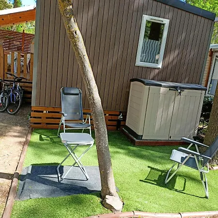 Camping Mobilhome Climatise Huvana Dans 3 Etoiles Agde